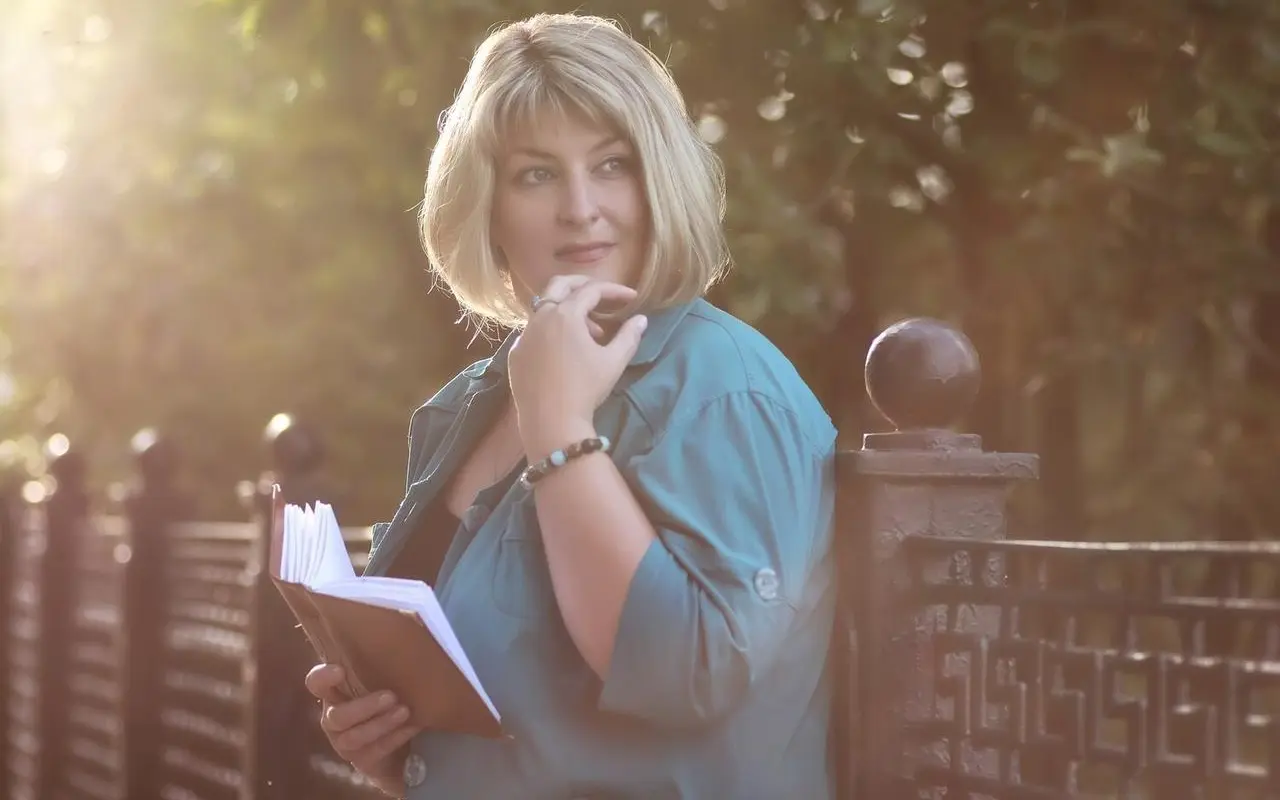 10 inspirujących biografii kobiet do przeczytania jesienią 2025 roku