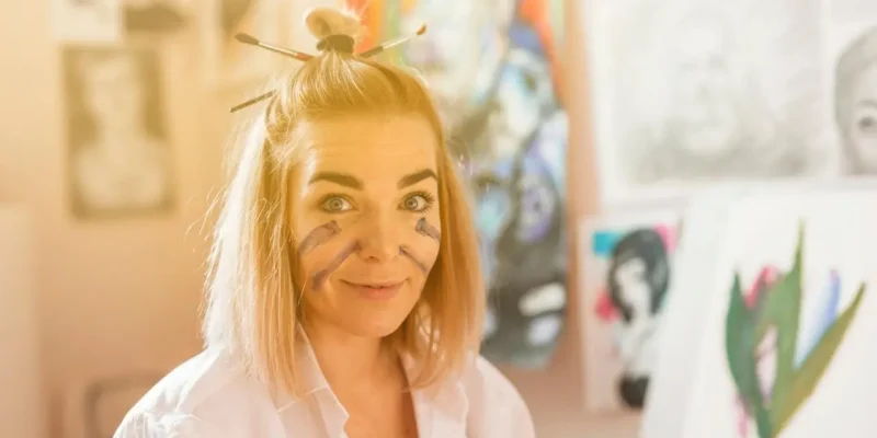 Jak sztuka współczesna może wspierać rozwój mindfulness u dorosłych?