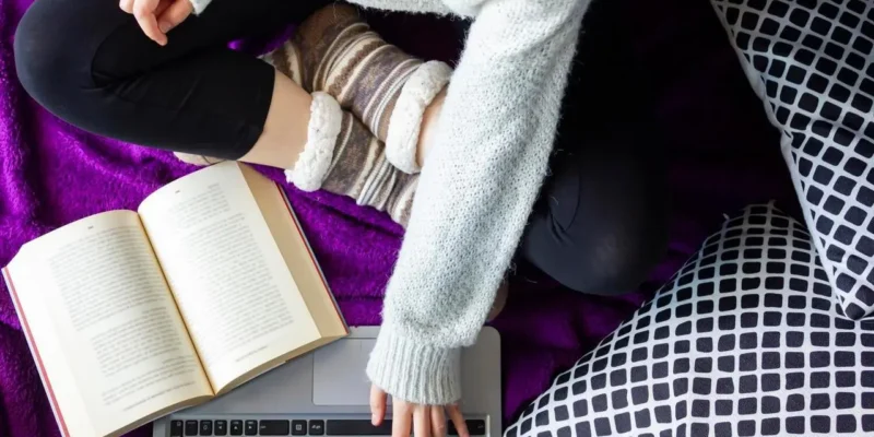 Jak założyć własny klub czytelniczy online – praktyczny przewodnik