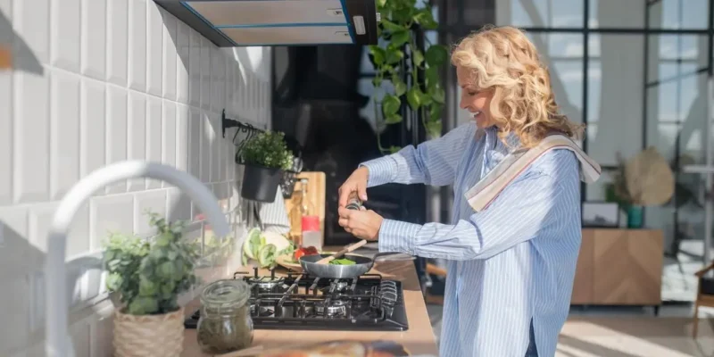 Najbardziej energooszczędne techniki gotowania na co dzień – lista praktyk