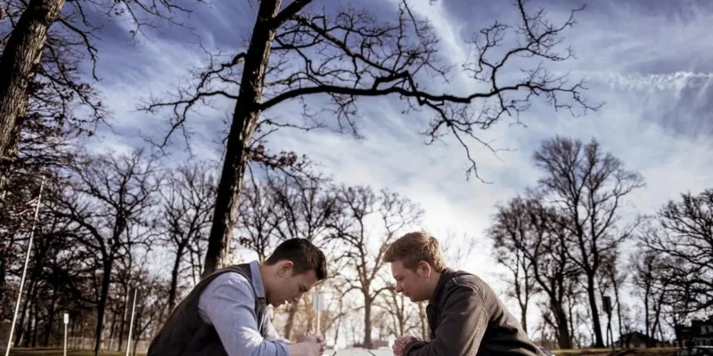 Planowanie mikroprzygód: krótkie wyjazdy weekendowe dla mieszkańców dużych miast